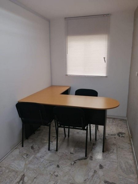 Foto Oficina en Renta en BOSQUES CAMELINAS, Morelia, Michoacan de Ocampo - $ 5.400 - OFR298501 - BienesOnLine