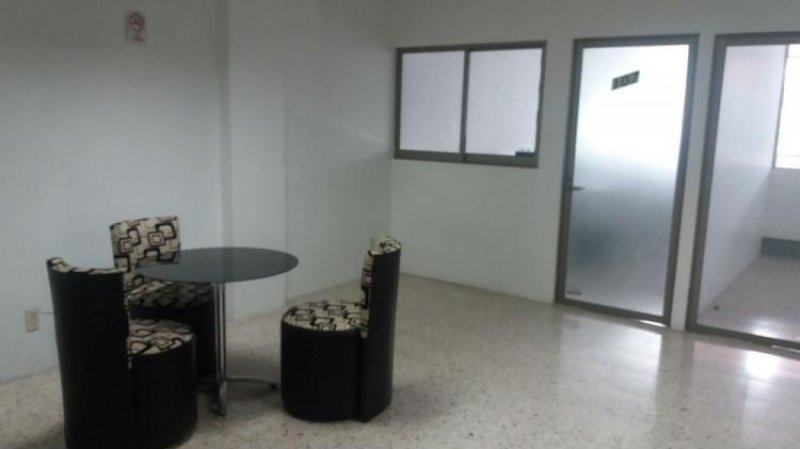 Foto Oficina en Renta en JARDINES DEL SOL, Guadalajara, Jalisco - $ 4.000 - OFR194594 - BienesOnLine