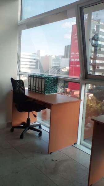 Foto Oficina en Renta en Cuauhtémoc, Distrito Federal - $ 8.000 - OFR268687 - BienesOnLine