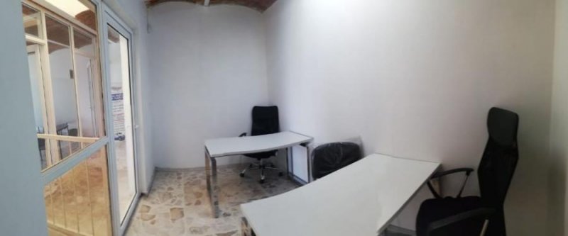 Foto Oficina en Renta en LA CALMA, Zapopan, Jalisco - $ 4.000 - OFR278025 - BienesOnLine