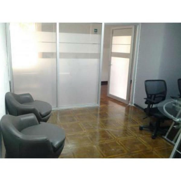 Foto Oficina en Renta en JARDINES DEL SOL, Guadalajara, Jalisco - $ 499 - OFR193614 - BienesOnLine