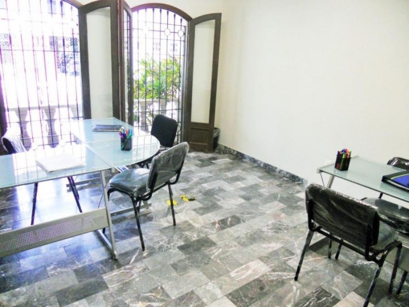 Foto Oficina en Renta en Jardines del Moral, León de los Aldama, Guanajuato - $ 750 - OFR273251 - BienesOnLine