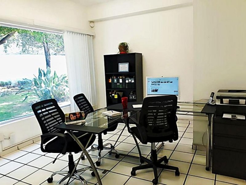 Foto Oficina en Renta en ARCOS VALLARTA, GUADALAJARA, Jalisco - $ 7.000 - OFR278524 - BienesOnLine