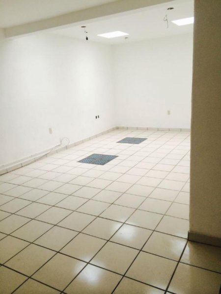 Foto Oficina en Renta en JARDINES DEL SOL, Guadalajara, Jalisco - $ 5.500 - OFR178187 - BienesOnLine