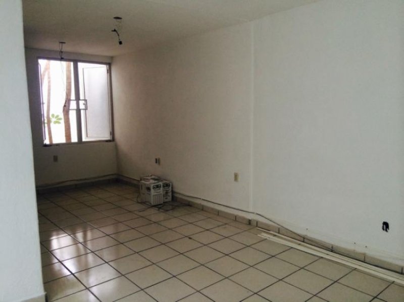 Foto Oficina en Renta en JARDINES DEL SOL, Guadalajara, Jalisco - $ 5.500 - OFR178613 - BienesOnLine