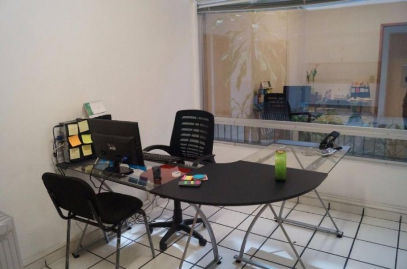 Foto Oficina en Renta en ARCOS VALLARTA, Guadalajara, Jalisco - $ 6.500 - OFR242048 - BienesOnLine