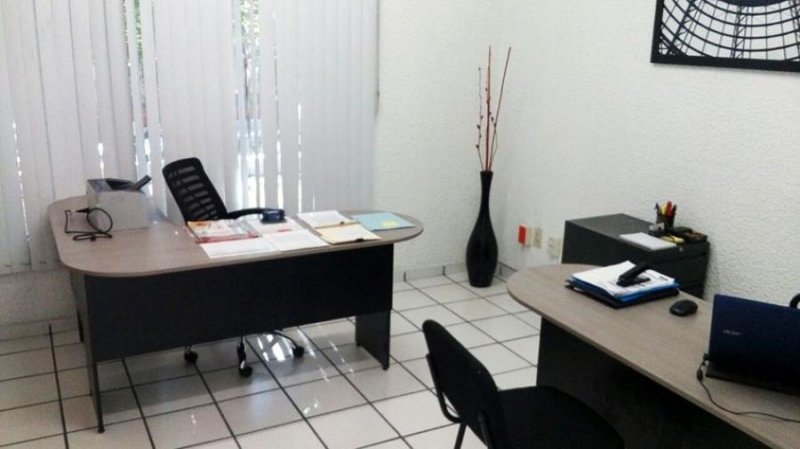 Foto Oficina en Renta en ARCOS VALLARTA, GUADALAJARA, Jalisco - $ 8.000 - OFR298502 - BienesOnLine