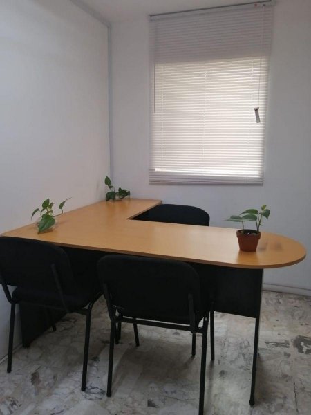 Foto Oficina en Renta en BOSQUES CAMELINAS, Morelia, Michoacan de Ocampo - $ 4.200 - OFR302327 - BienesOnLine