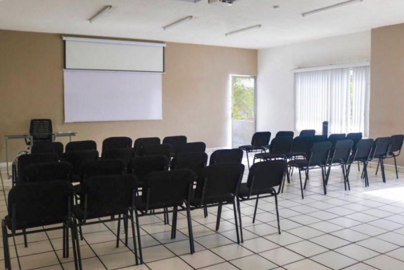 Foto Oficina en Renta en ARCOS VALLARTA, ARCOS VALLARTA, Jalisco - $ 7.920 - OFR326360 - BienesOnLine