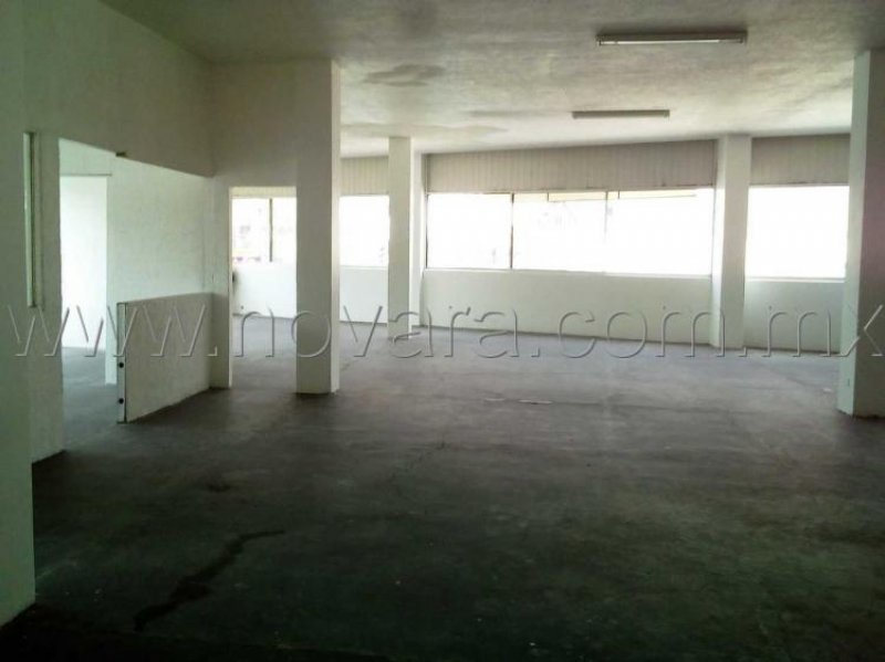 Foto Edificio en Renta en Naucalpan de Juárez, Mexico - $ 37.400 - EDR230968 - BienesOnLine