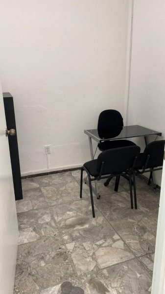 Foto Oficina en Renta en Vallarta Norte, Guadalajara, Jalisco - $ 3.000 - OFR325708 - BienesOnLine