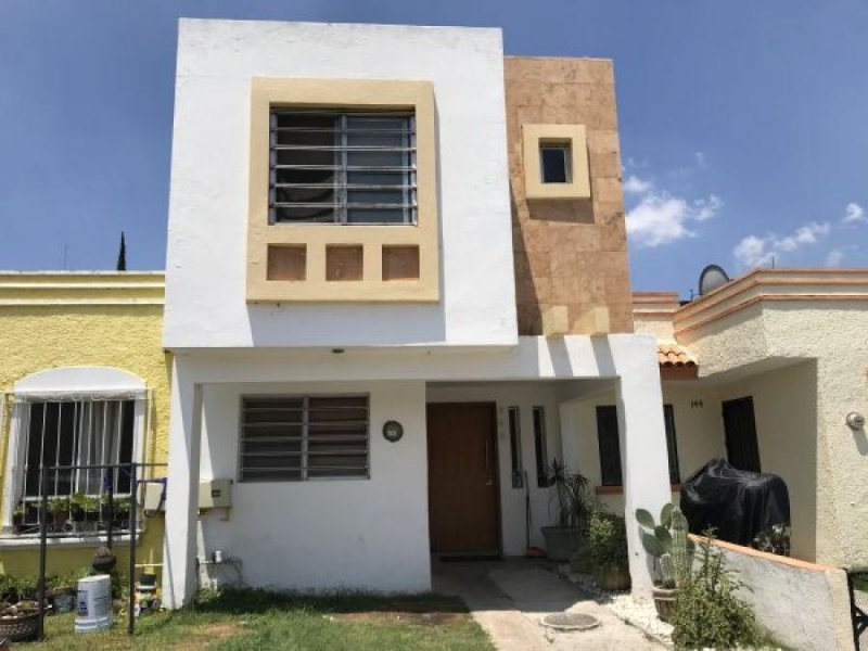 Foto Casa en Alojamiento en San Jose del Valle, Tlajomulco de Zúñiga, Jalisco - $ 1.300.000 - CAA292437 - BienesOnLine