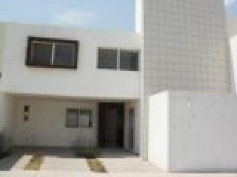 Foto Casa en Venta en Villa Magna, San Luis Potosí, San Luis Potosi - $ 1.600.000 - CAV41922 - BienesOnLine