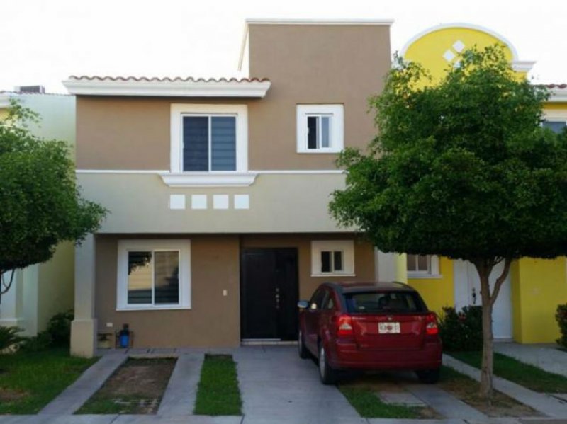 Foto Casa en Venta en Paseo Los Olivos, Mazatlán, Sinaloa - $ 1.200.000 - CAV151548 - BienesOnLine