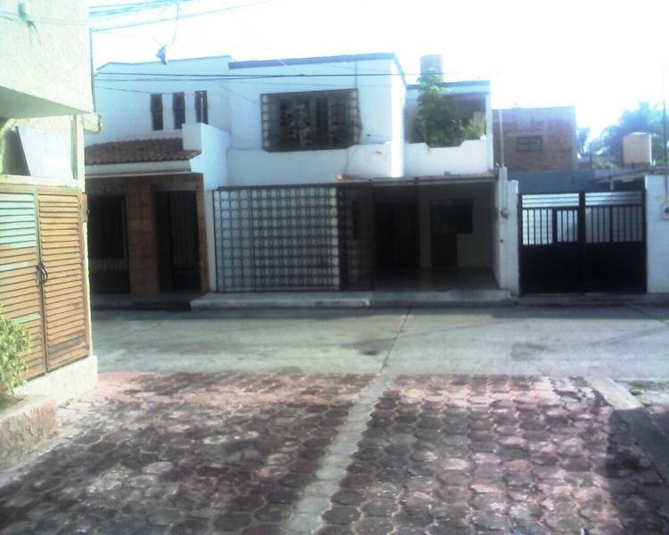 Foto Casa en Venta en jardines de san vicente, Ocotlán, Jalisco - $ 1.500.000 - CAV19959 - BienesOnLine