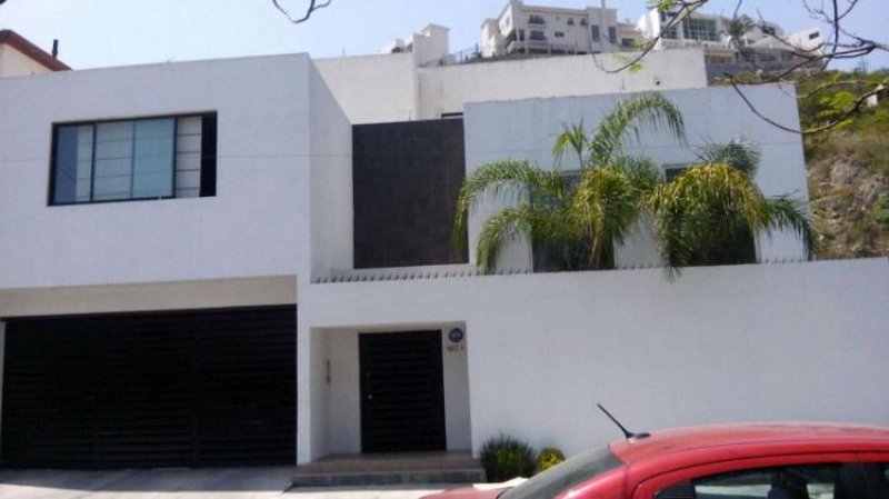 Foto Casa en Venta en CUMBRES, Monterrey, Nuevo Leon - $ 7.000.000 - CAV110669 - BienesOnLine