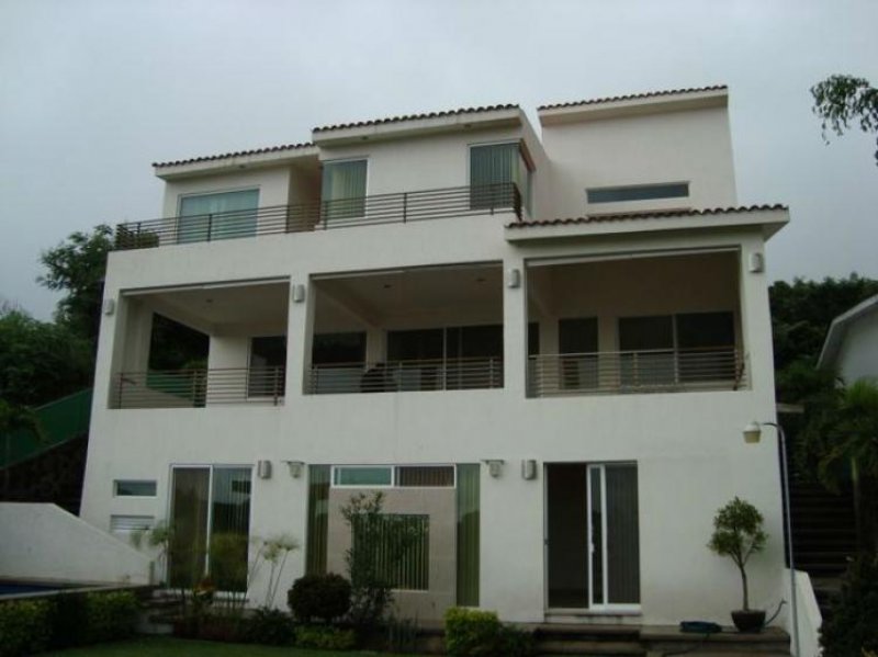 Foto Casa en Venta en Lomas de Cocoyoc, Atlatlahucan, Morelos - $ 6.855.000 - CAV112048 - BienesOnLine