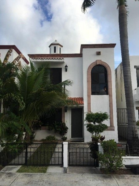 Casa en Renta en Fraccionamiento San Gerónimo II Cancún, Quintana Roo