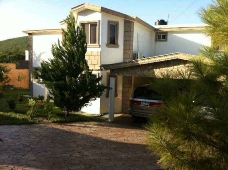 Foto Casa en Venta en CUMBRES 5, Monterrey, Nuevo Leon - $ 3.500.000 - CAV110363 - BienesOnLine