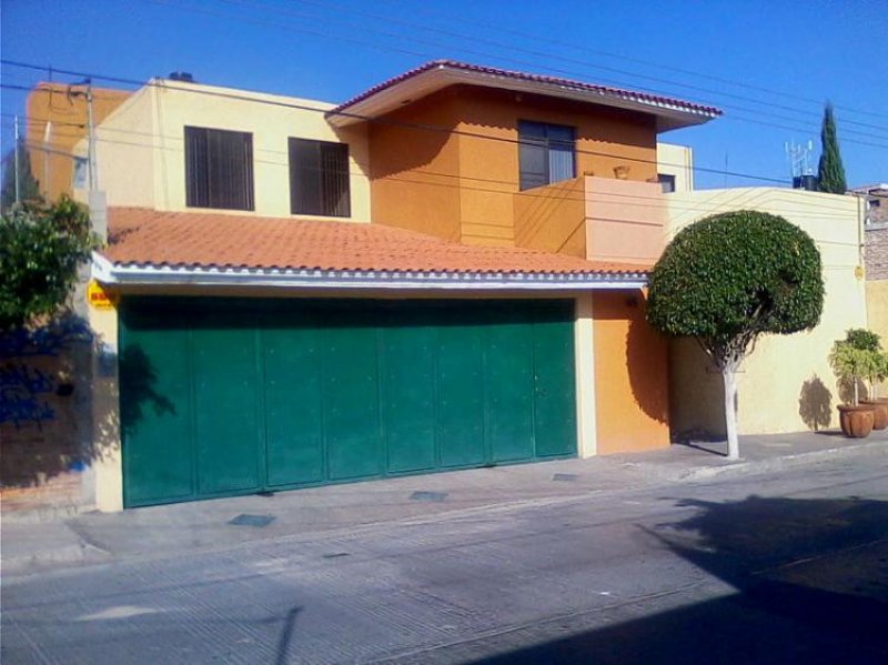 Foto Casa en Venta en LAS PIEDRAS, San Luis Potosí, San Luis Potosi - $ 4.200.000 - CAV117800 - BienesOnLine