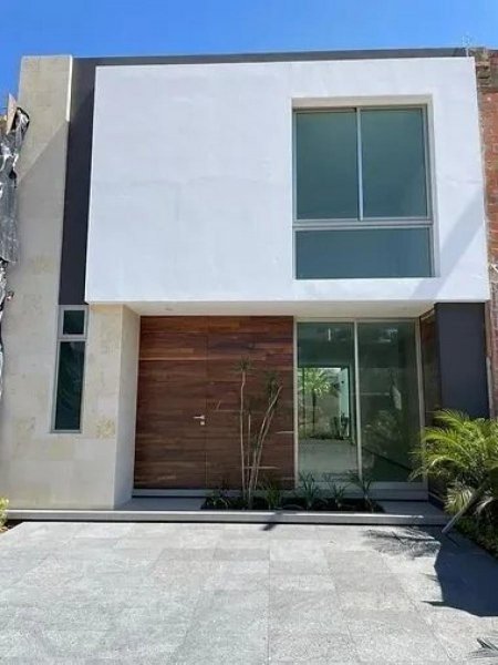 Foto Casa en Venta en El Olivar, Altozano, Morelia, Michoacan de Ocampo - $ 4.880.000 - CAV356417 - BienesOnLine