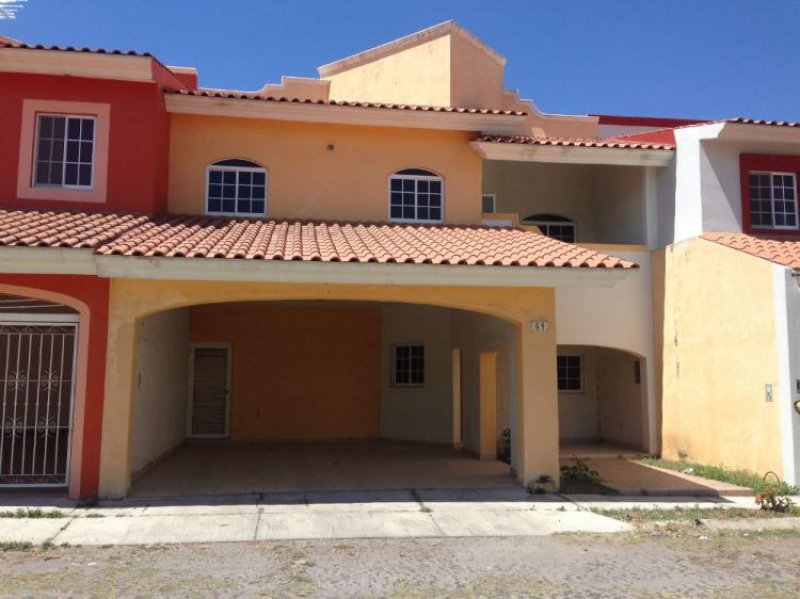 Foto Casa en Venta en Ciudad de Villa de Alvarez, Colima - $ 1.950.000 - CAV124564 - BienesOnLine