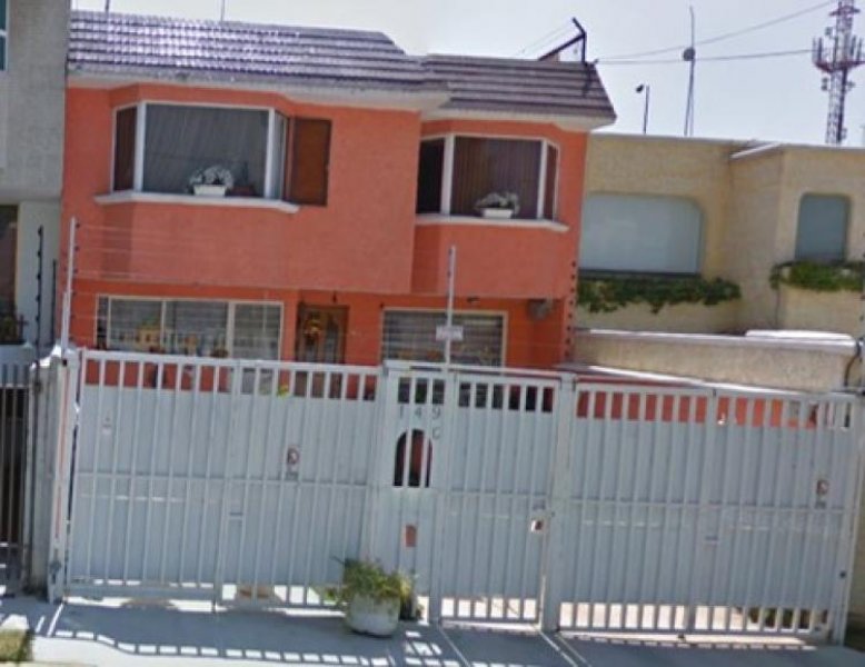 Foto Casa en Venta en Jardines de Satélite, Naucalpan de Juárez, Naucalpan de Juárez, Mexico - $ 2.277.450 - CAV100577 - BienesOnLine