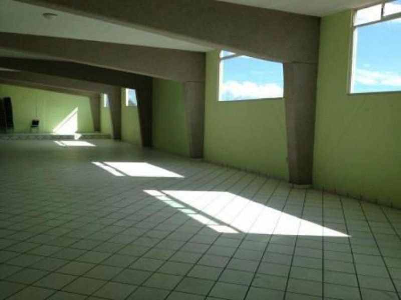 Foto Edificio en Renta en San Jernimo Chicahualco, Metepec, Mexico - $ 80.000 - EDR151137 - BienesOnLine