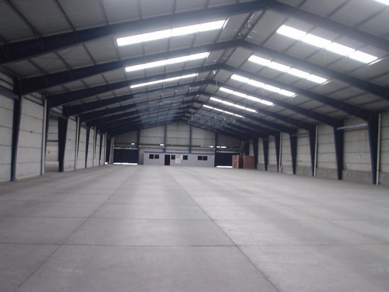 Renta de Nave Industrial en Puebla, 3,000 m2 a 5 minutos planta VW.