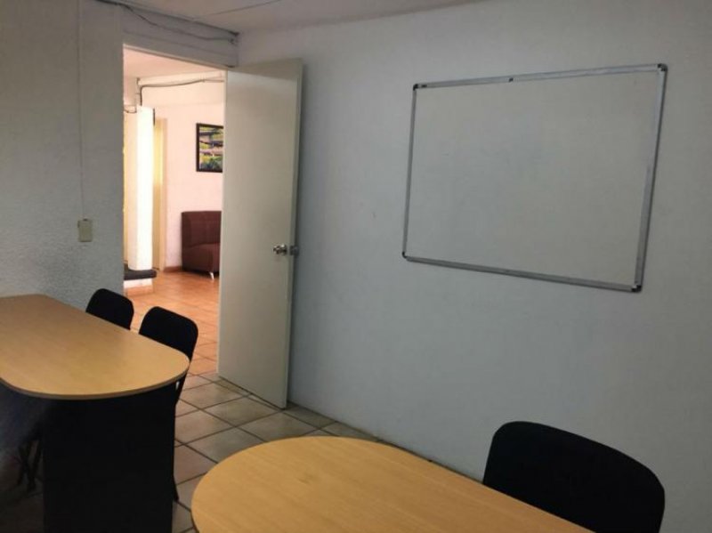 Foto Oficina en Renta en LOS BOSQUES, AGUASCALIENTES, Aguascalientes - $ 4.000 - OFR241161 - BienesOnLine