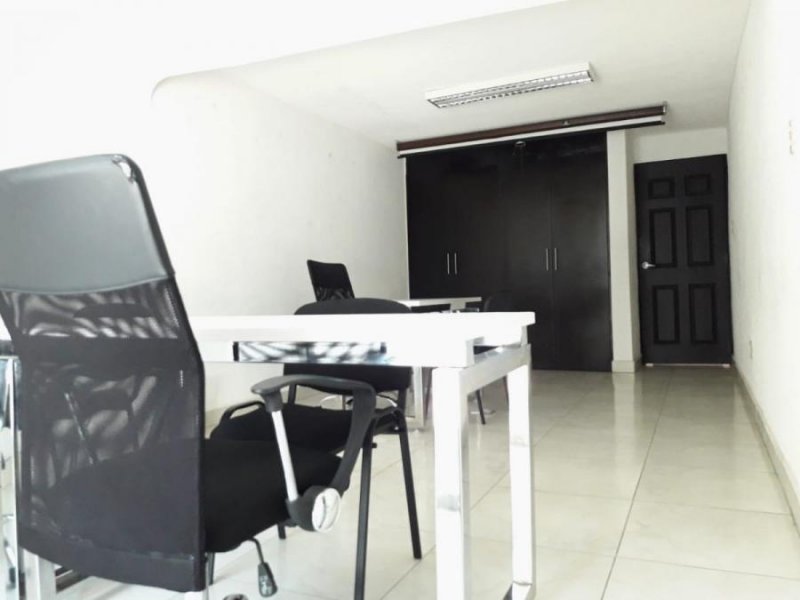 Foto Oficina en Renta en valle del campestre, León, Guanajuato - $ 7.500 - OFR287600 - BienesOnLine