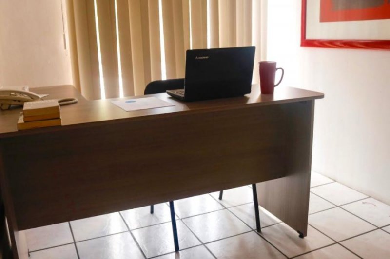 Foto Oficina en Renta en LA ESTANCIA, Zapopan, Jalisco - $ 5.800 - OFR264187 - BienesOnLine