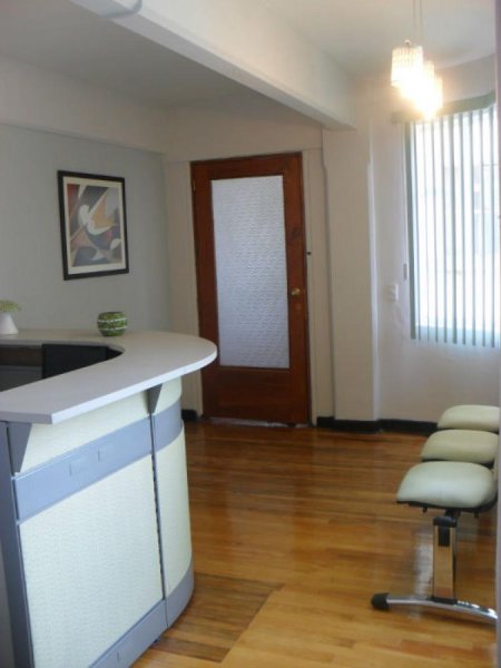 Foto Oficina en Renta en Col. Buenavista, Delegación, Cuauhtémoc, Distrito Federal - $ 2.500 - OFR152558 - BienesOnLine