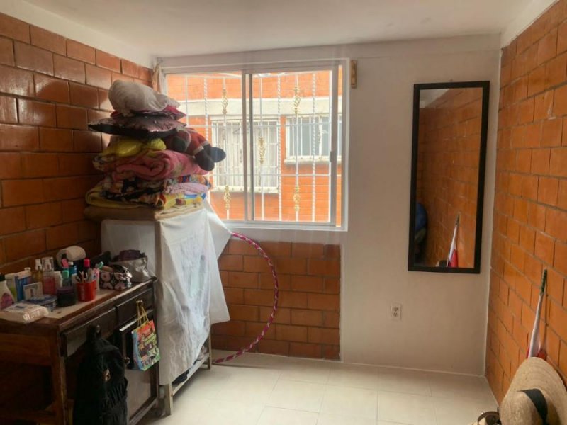 Foto Departamento en Venta en GENERAL IGNACIO ZARAGOZA, Venustiano Carranza, Distrito Federal - $ 6.600 - DEV328683 - BienesOnLine