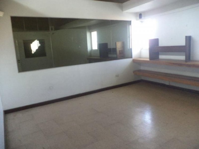 Foto Oficina en Renta en Irapuato, Guanajuato - $ 11.000 - OFR91355 - BienesOnLine