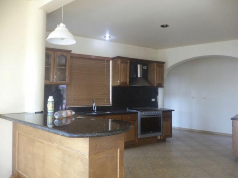 Foto Casa en Renta en LOMAS DEL PEDREGAL, Irapuato, Guanajuato - $ 18.000 - CAR91356 - BienesOnLine