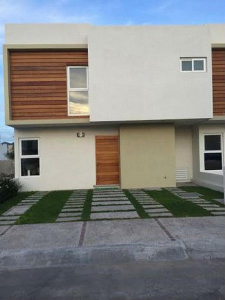 Foto Casa en Renta en Valle de Juriquilla, Santiago de Querétaro, Queretaro Arteaga - $ 12.500 - CAR127974 - BienesOnLine