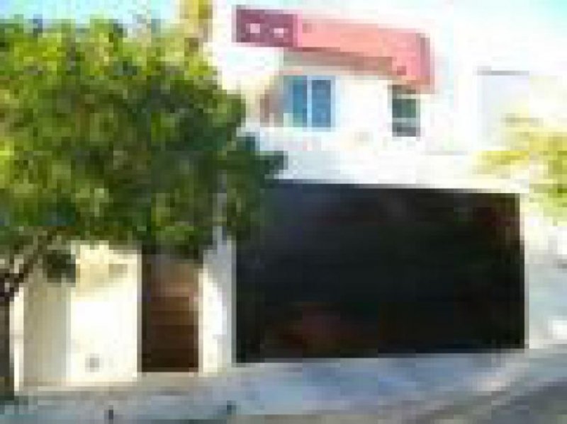 Foto Casa en Venta en colima, Colima, Colima - $ 2.500.000 - CAV124419 - BienesOnLine