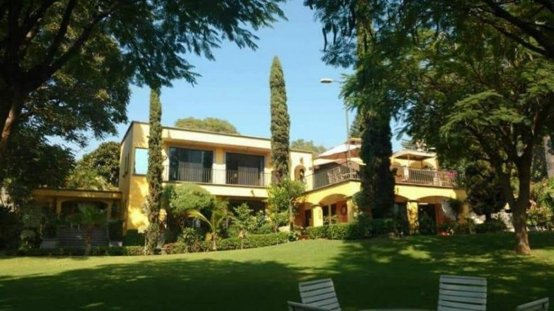 Foto Casa en Venta en LOMAS DE CORTES, CUERNAVACA, Morelos - U$D 1.000.000 - CAV261312 - BienesOnLine