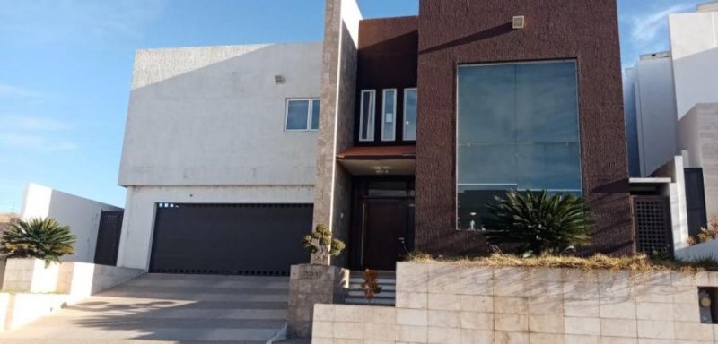 Foto Casa en Venta en LOMAS DEL VALLE II, Chihuahua, Chihuahua - $ 9.950.000 - CAV320874 - BienesOnLine