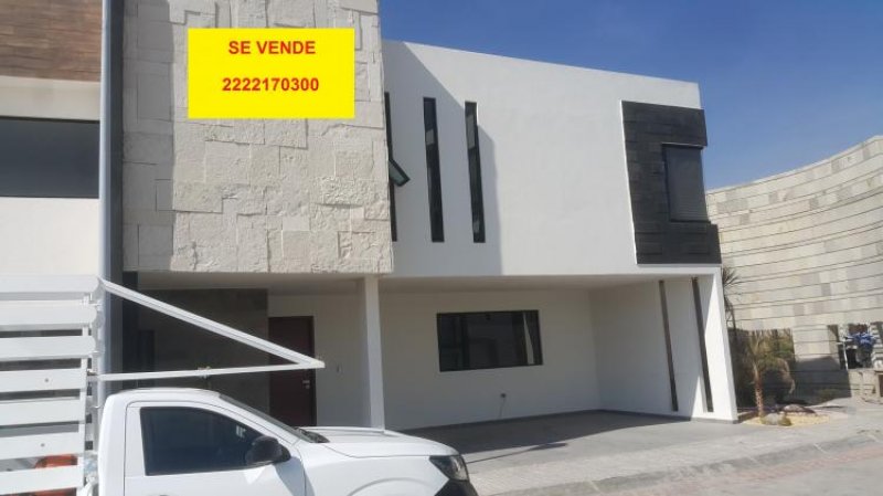 Foto Casa en Venta en LOMAS DE ANGELOPOLIS III, San Andrés Cholula, Puebla - $ 4.200.000 - CAV224927 - BienesOnLine