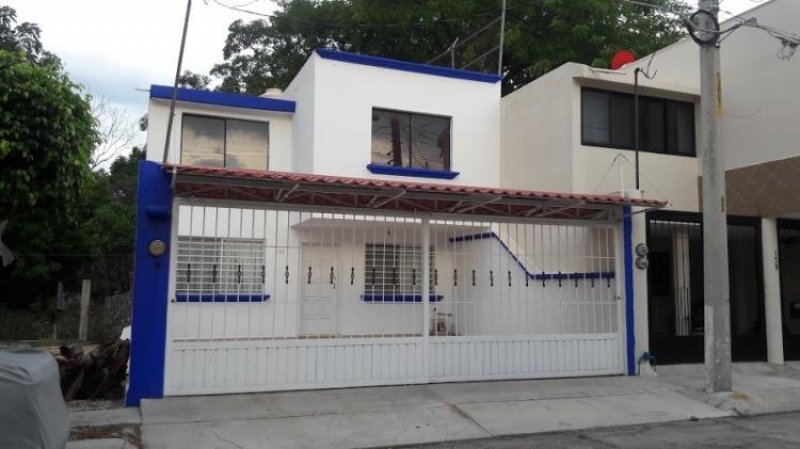 Foto Casa en Venta en Rincon de los Lagos, Tuxtla Gutiérrez, Chiapas - $ 1.620.000 - CAV175360 - BienesOnLine