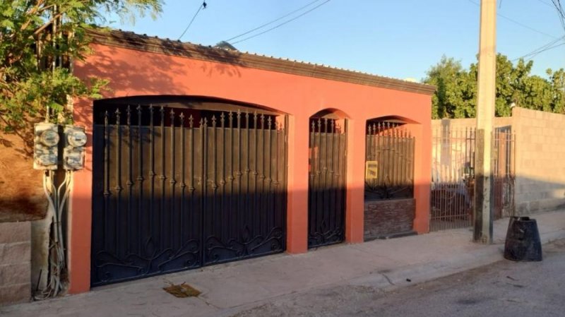 Casa en Venta en valle del pedregal Mexicali, Baja California