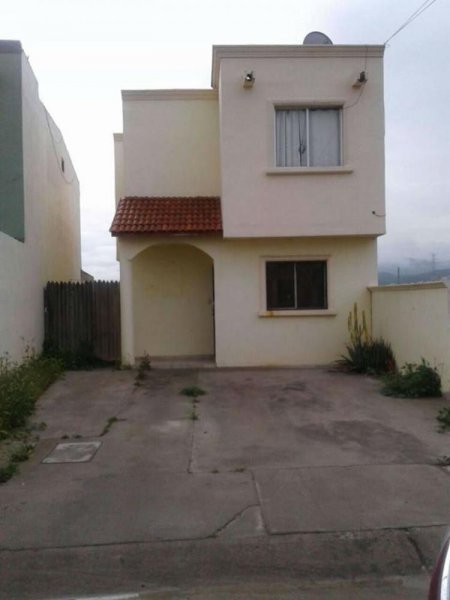 Foto Casa en Venta en Lomas de la Presa, Tijuana, Baja California - $ 1.000.000 - CAV193228 - BienesOnLine