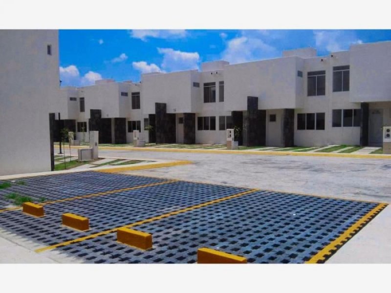 Foto Casa en Venta en Lomas Lindas, Atizapan de Zaragoza, Mexico - $ 1.830.000 - CAV342811 - BienesOnLine