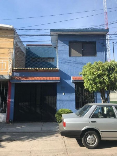 SE VENDE CASA EN COL. ALAMOS