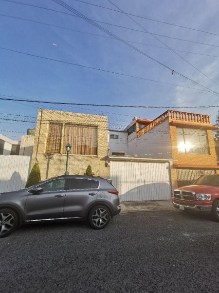 Casa en Venta en LOS FRESNOS Naucalpan de Juárez, Mexico