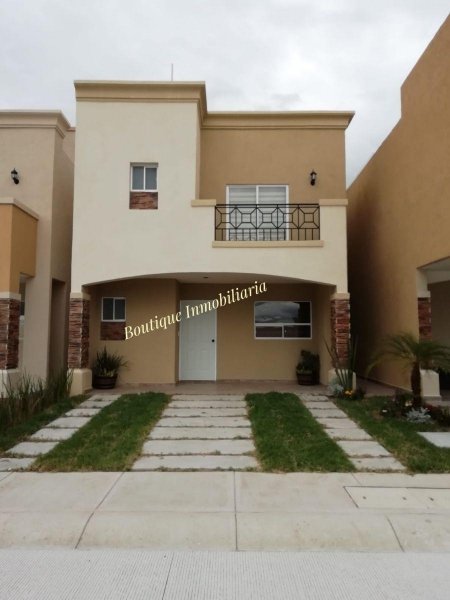 Foto Casa en Venta en Ecatepec de Morelos, Mexico - $ 822.000 - CAV312876 - BienesOnLine