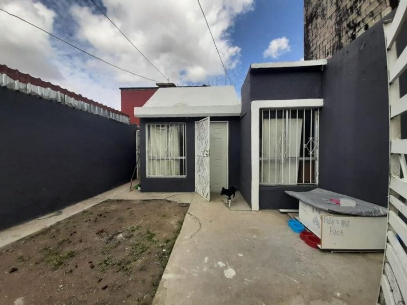 SE VENDE CASA EN VILLA DEL REAL