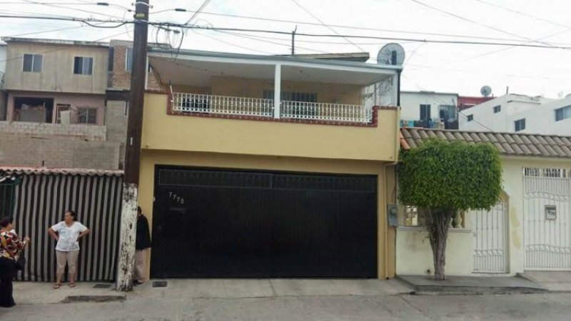 Foto Casa en Venta en CUMBRES DEL RUBÍ, Tijuana, Baja California - U$D 95.000 - CAV133127 - BienesOnLine